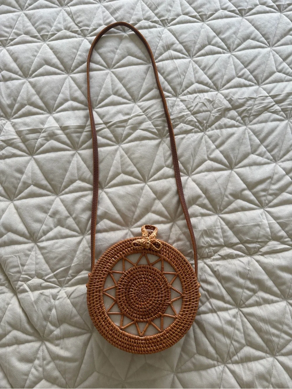 Round Woven Rattan Crossbody Bag – Boho Summer Essential